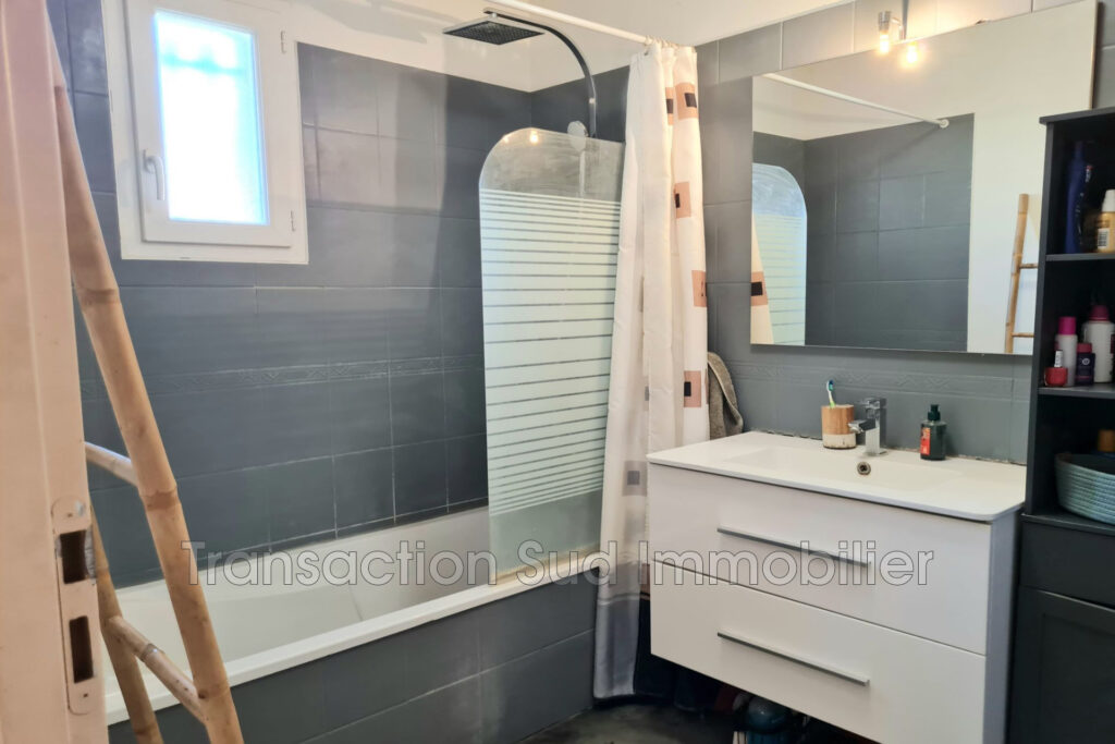 vente maison 4 Pièce(s) – 4 pièces – 3 chambres – NR voyageurs – 81.00 m²