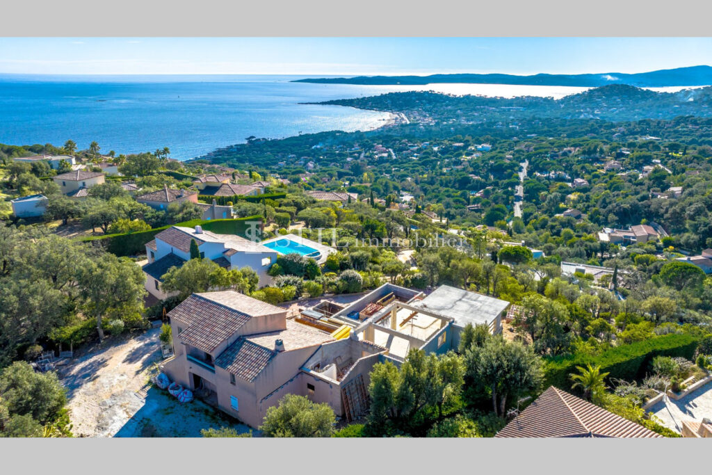 vente villa 6 Pièce(s) – 6 pièces – 5 chambres – 353.00 m²