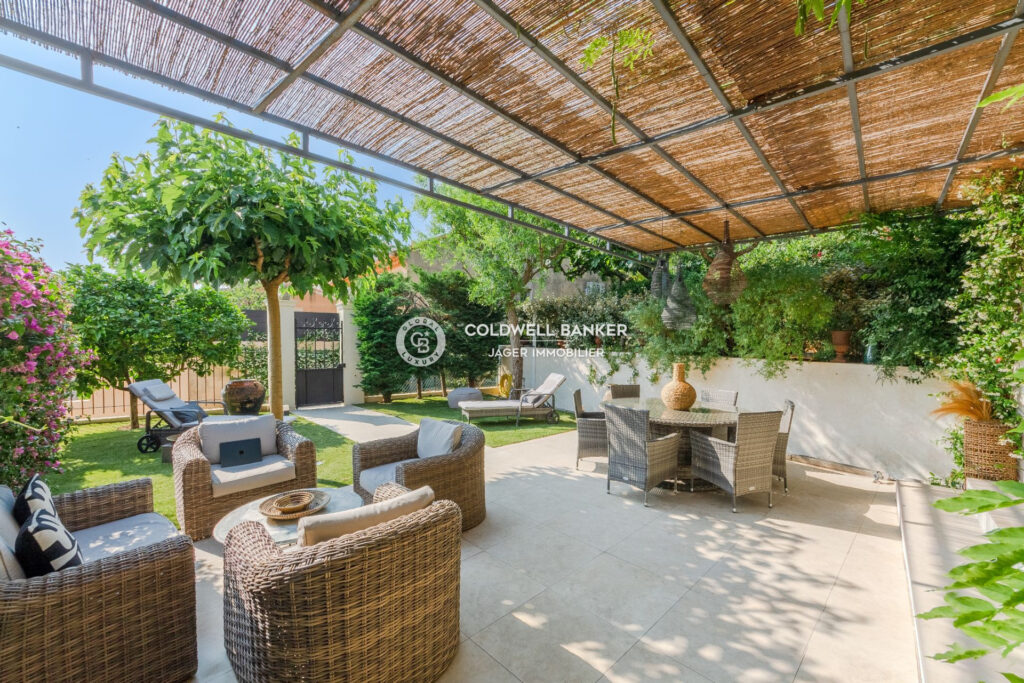 vente maison 4 Pièce(s) – 4 pièces – 3 chambres – NR voyageurs – 128.00 m²