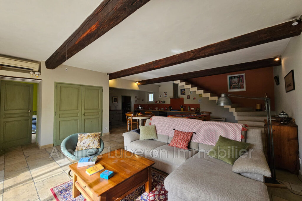 vente maison de campagne 6 Pièce(s) – 6 pièces – 4 chambres – NR voyageurs – 135.00 m²