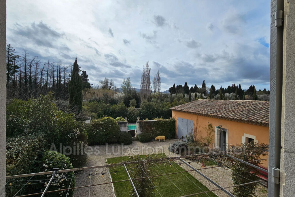 vente maison de campagne 6 Pièce(s) – 6 pièces – 4 chambres – NR voyageurs – 135.00 m²