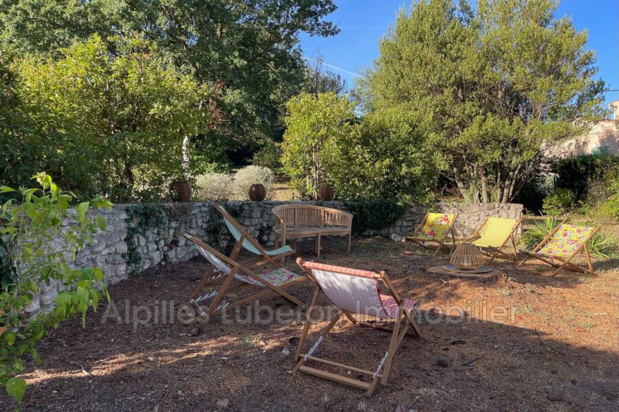 Maison à louer à Saint-Rémy-de-Provence