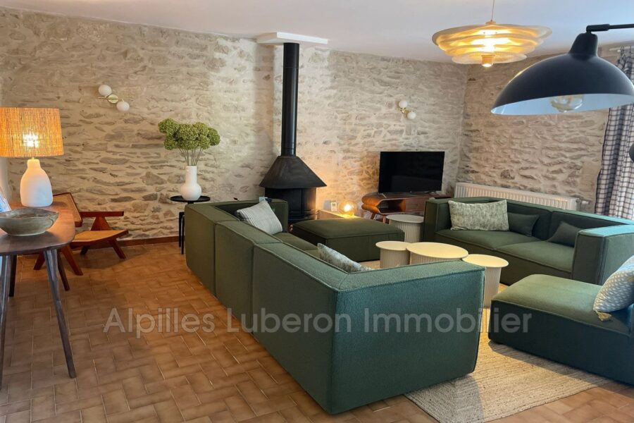Maison à louer à Saint-Rémy-de-Provence