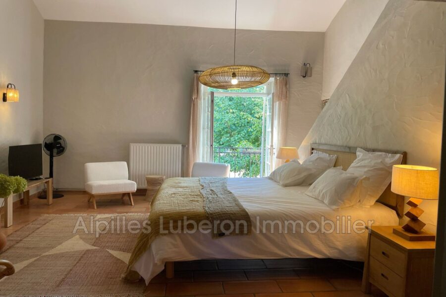 Maison à louer à Saint-Rémy-de-Provence