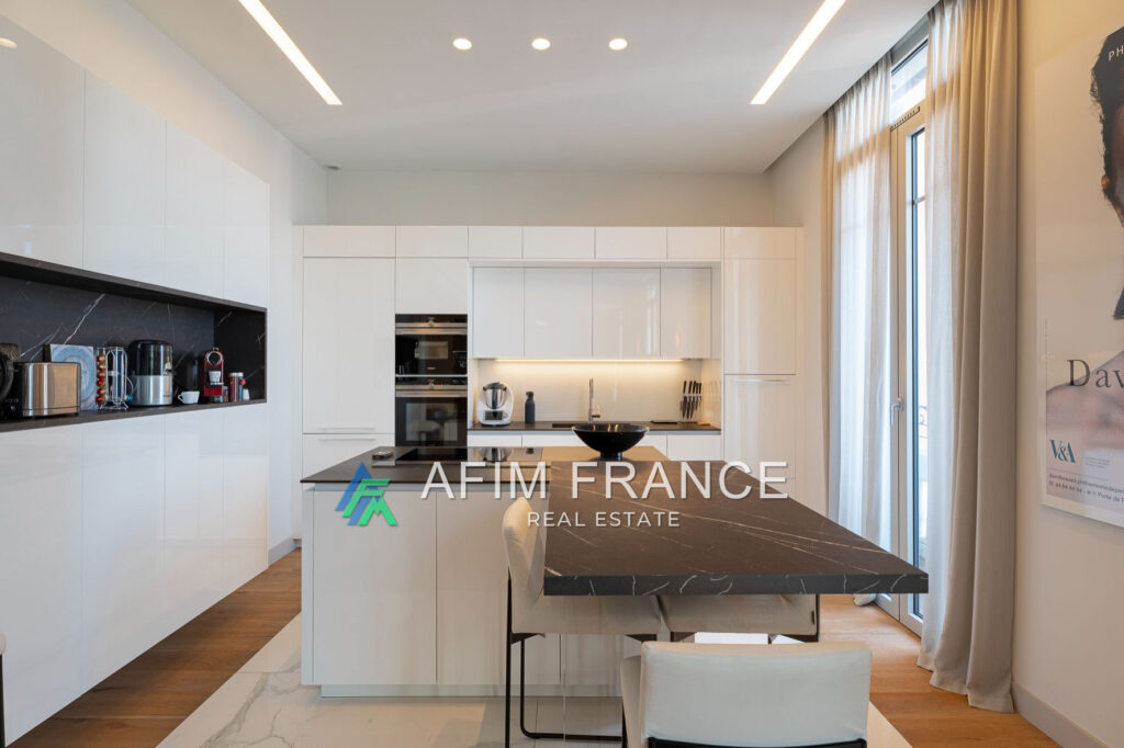 vente maison de ville 4 Pièce(s) – 4 pièces – 3 chambres – 210.00 m²