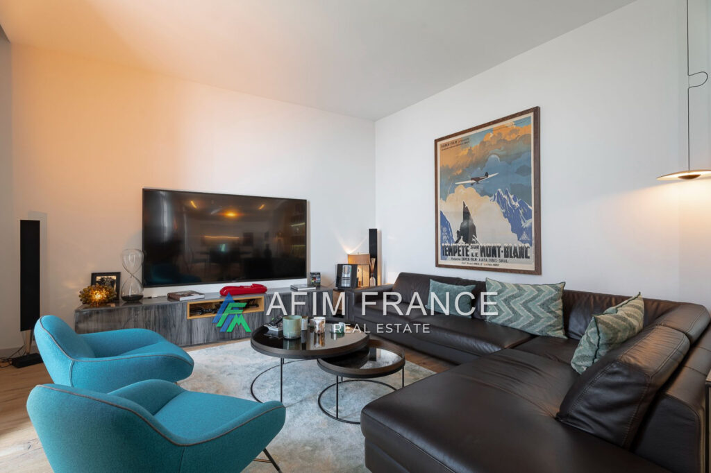 vente maison de ville 4 Pièce(s) – 4 pièces – 3 chambres – 210.00 m²