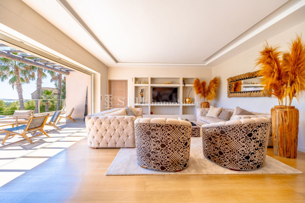 location saisonnière villa 5 Pièce(s) – 5 pièces – 4 chambres – NR voyageurs – 300.00 m²