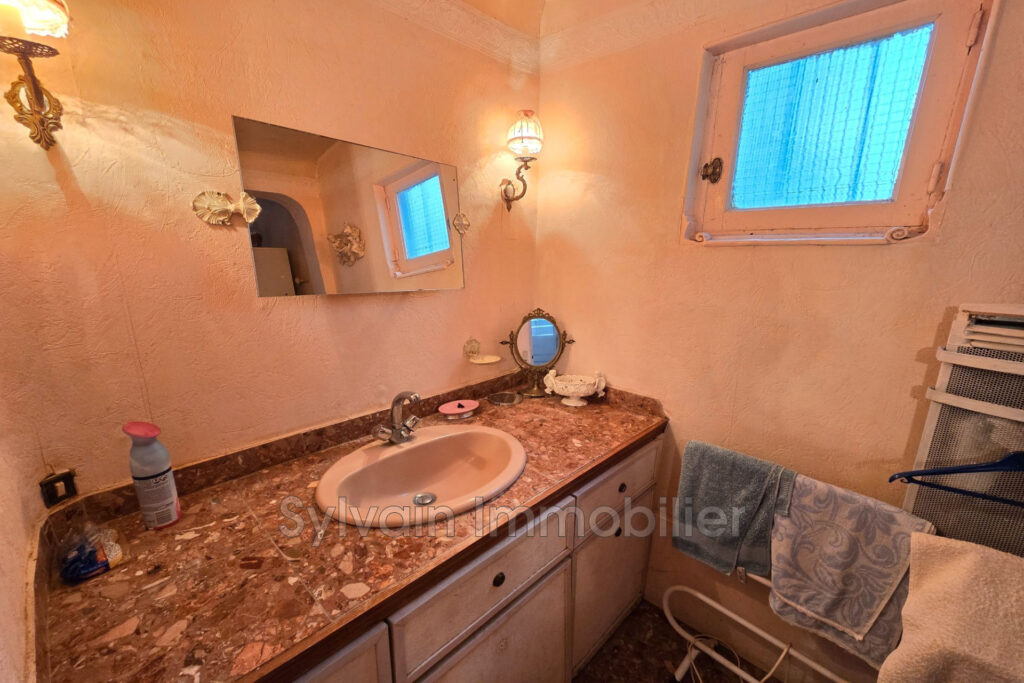 vente maison 6 Pièce(s) – 6 pièces – 5 chambres – NR voyageurs – 122.00 m²