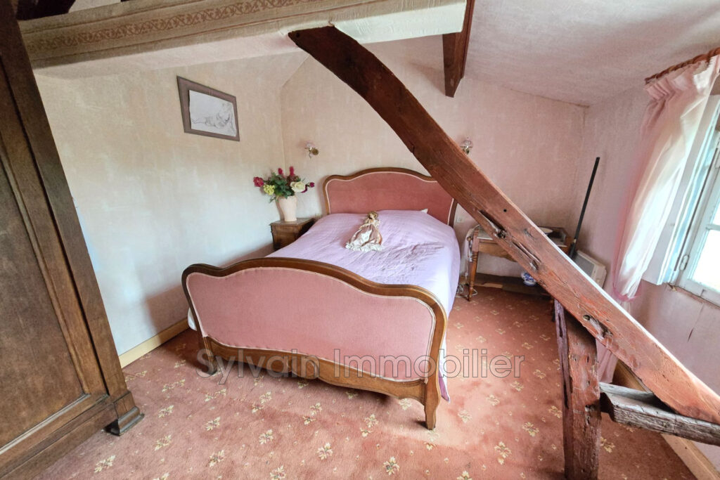 vente maison 6 Pièce(s) – 6 pièces – 5 chambres – NR voyageurs – 122.00 m²