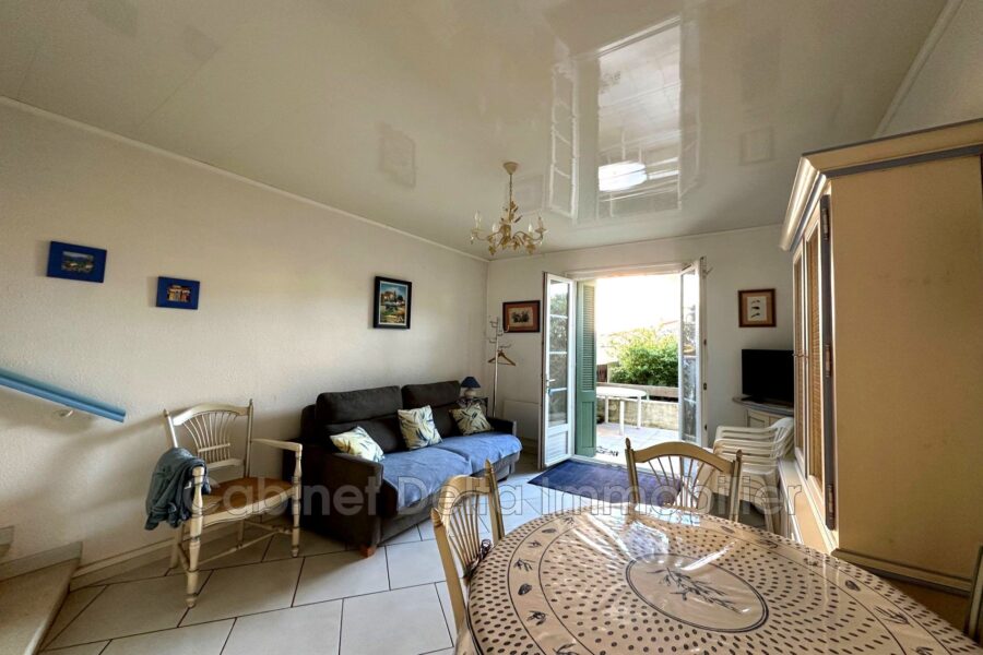 Appartement à louer à Sanary-sur-Mer