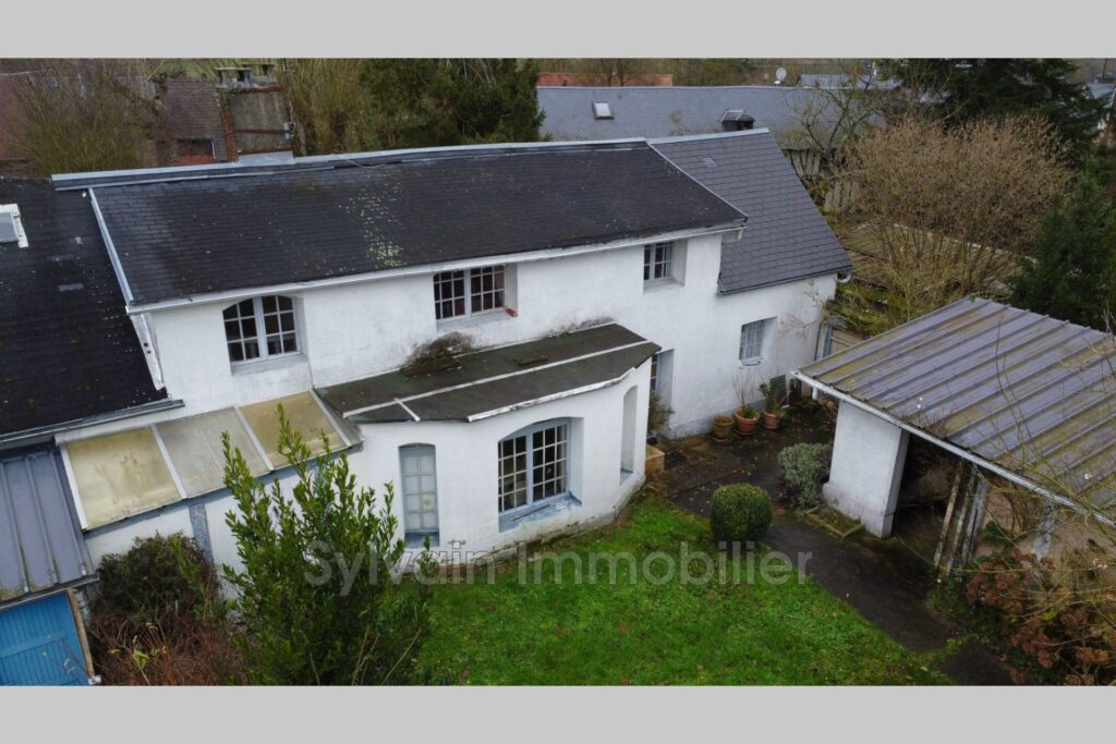 vente maison 6 Pièce(s) – 6 pièces – 5 chambres – NR voyageurs – 122.00 m²