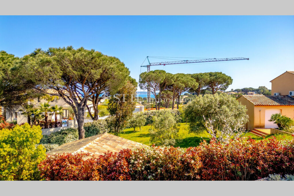 vente villa 6 Pièce(s) – 6 pièces – 6 chambres – NR voyageurs – 370.00 m²