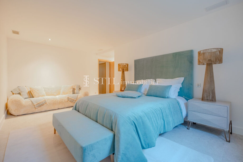 vente villa 6 Pièce(s) – 6 pièces – 6 chambres – NR voyageurs – 370.00 m²