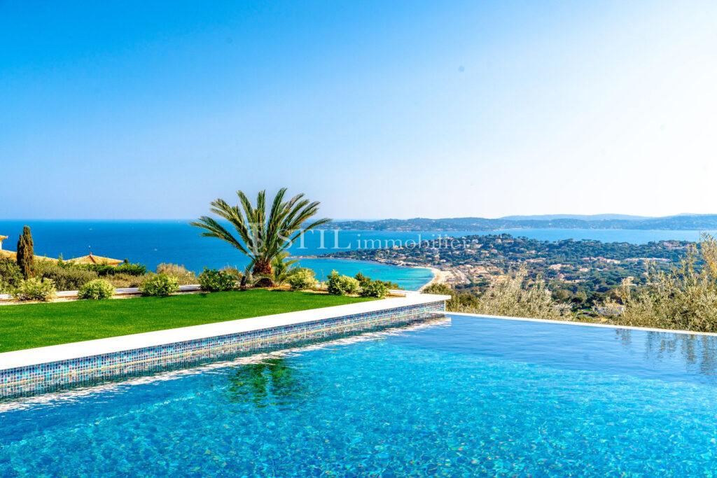 vente villa 6 Pièce(s) – 6 pièces – 5 chambres – 353.00 m²