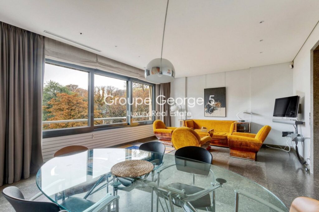 Paris 16ème – Chaillot. Rare appartement de standing de 89m – 3 pièces – 2 chambres – 89 m²