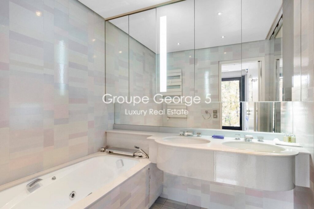 Paris 16ème – Chaillot. Rare appartement de standing de 89m – 3 pièces – 2 chambres – 89 m²