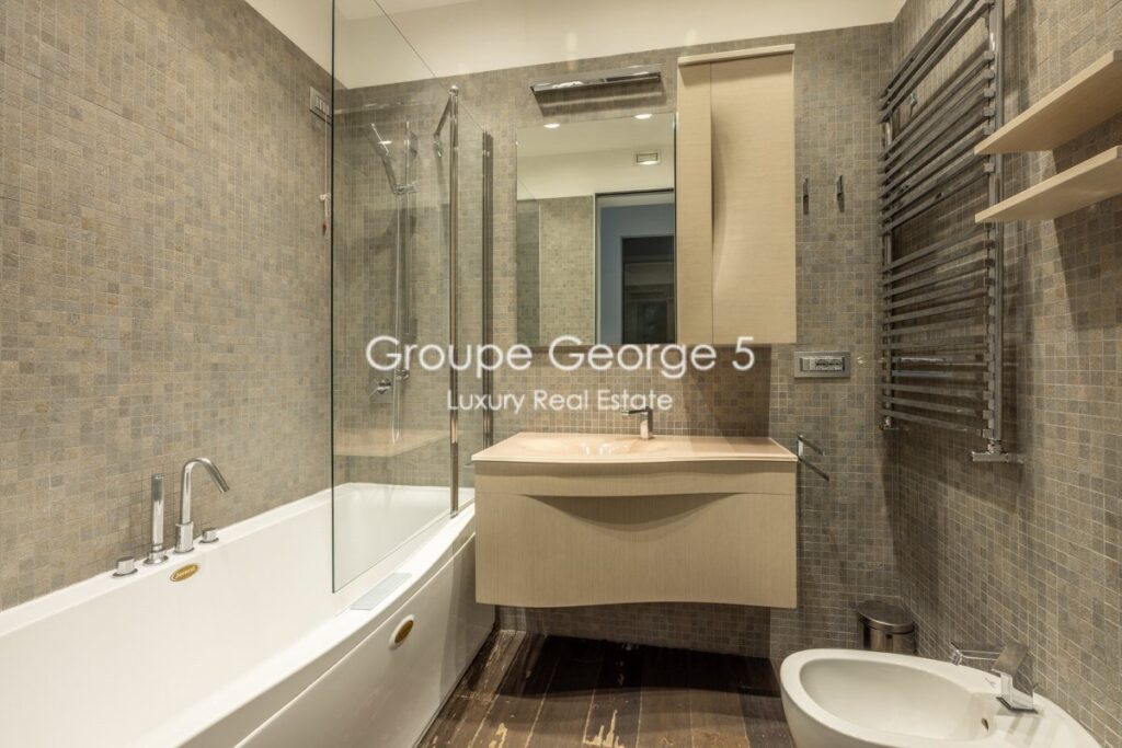 Appartement Arc de Triomphe Exclusivité – 5 pièces – 3 chambres – 168.54 m²