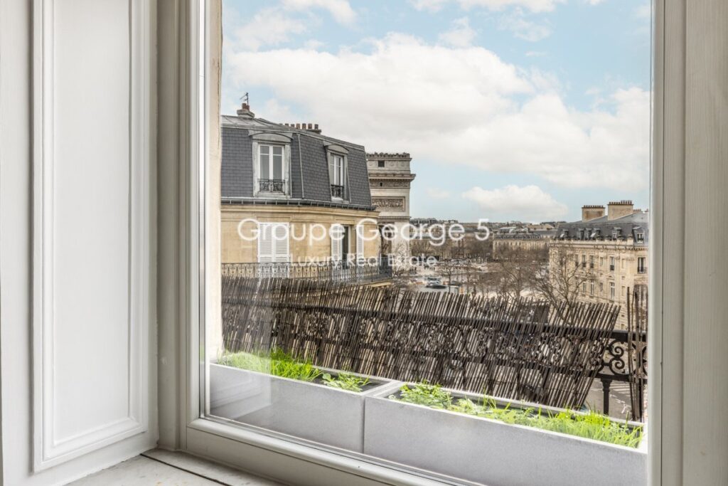 Appartement Arc de Triomphe Exclusivité – 5 pièces – 3 chambres – 168.54 m²
