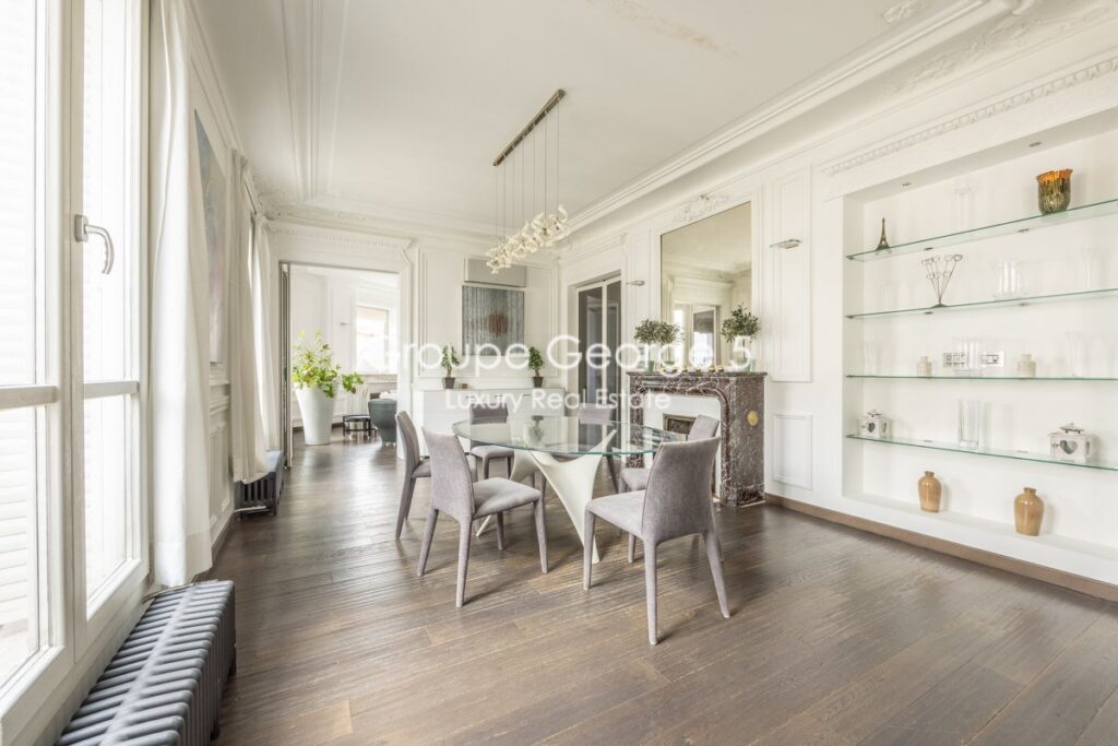 Appartement Arc de Triomphe Exclusivité – 5 pièces – 3 chambres – 168.54 m²