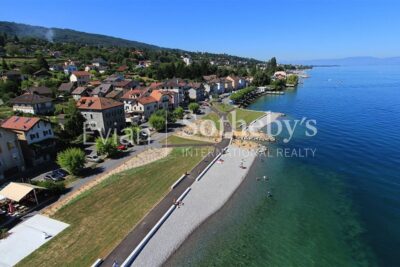 Vente MAGNIFIQUE ATTIQUE FACE LAC NEUVECELLE – 4 pièces – 3 chambres – 96 m²