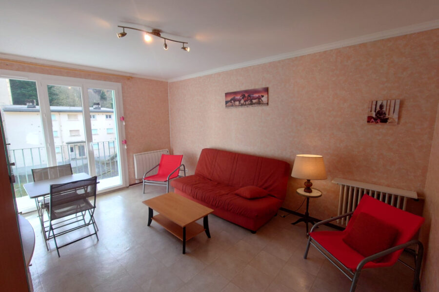 Appartement à vendre à Salau