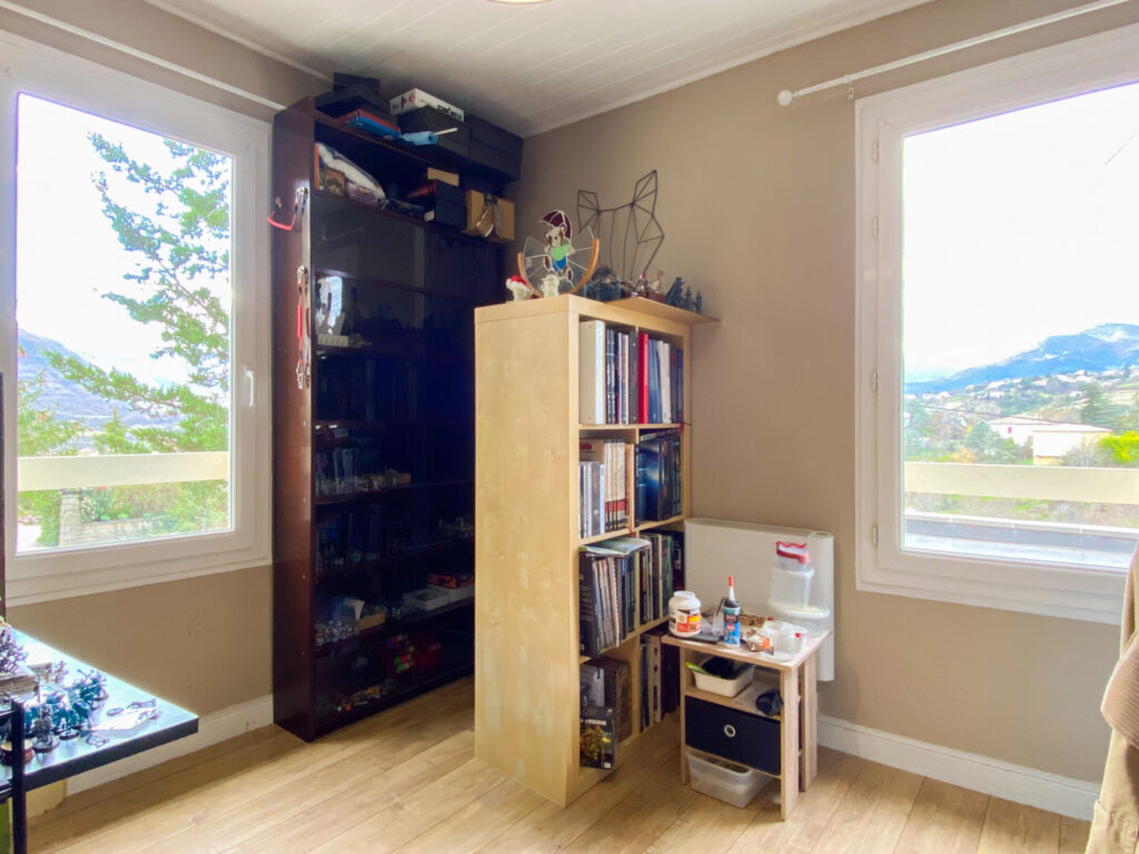 Maison R+2 dans un quartier résidentiel au coeur de Privas – 5 pièces – 3 chambres – 90 m²