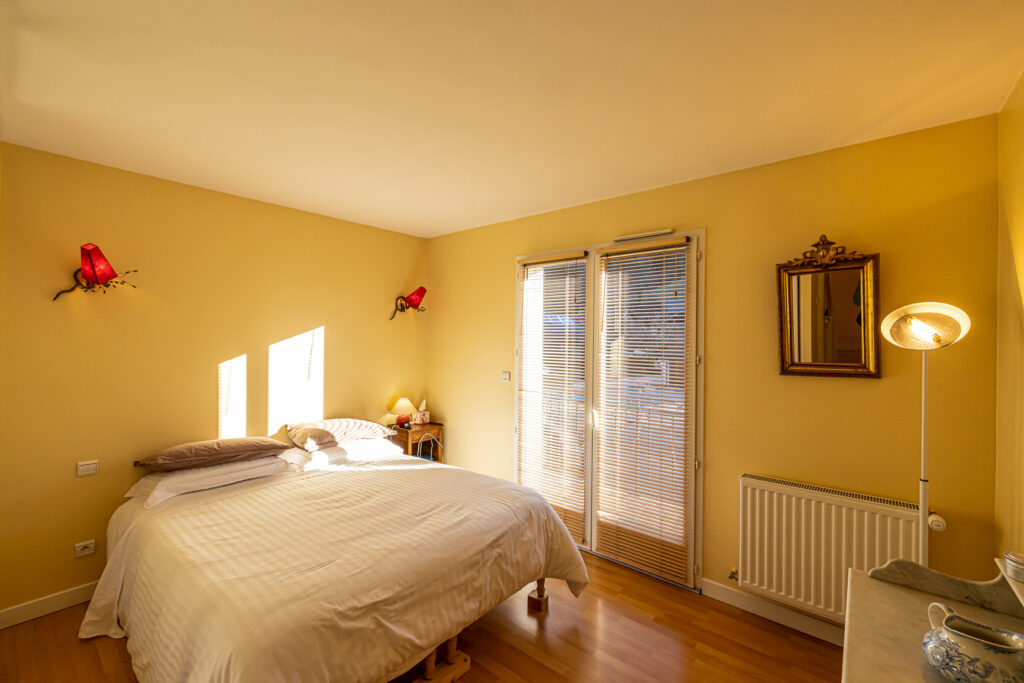 Propriété à la Combe de Lancey – 10 pièces – 7 chambres – 299.45 m²