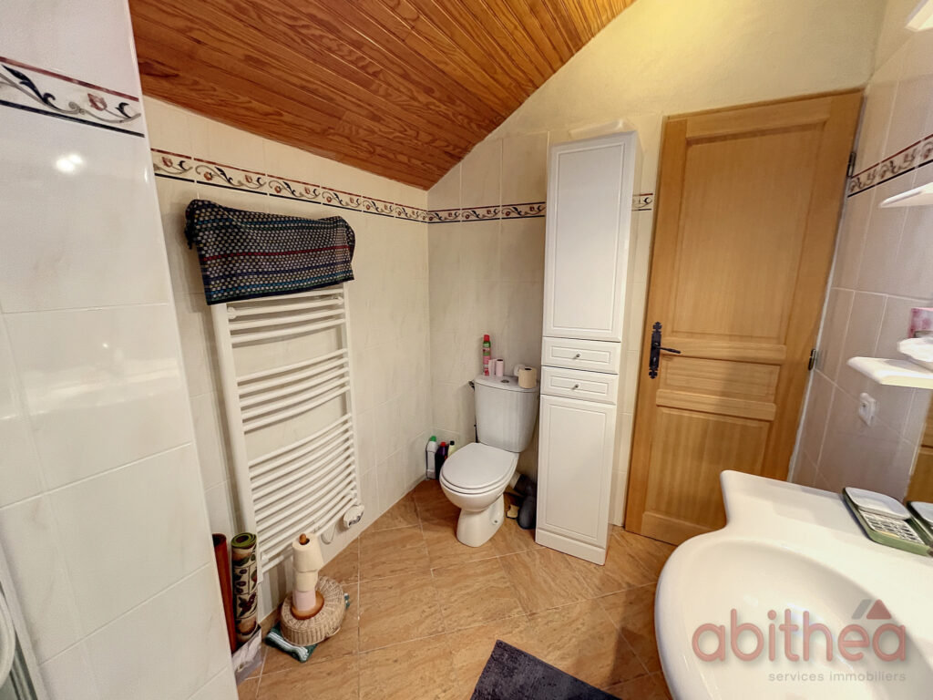 Maison en pierre de 170m2 avec vue  – 6 pièces – 4 chambres – 170 m²