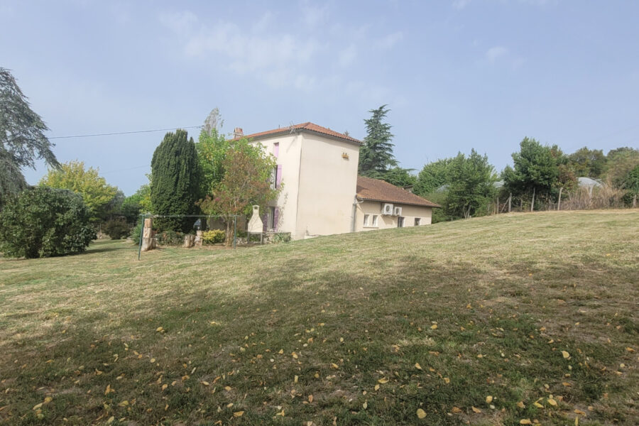 Maison à vendre à Lamothe-landerron
