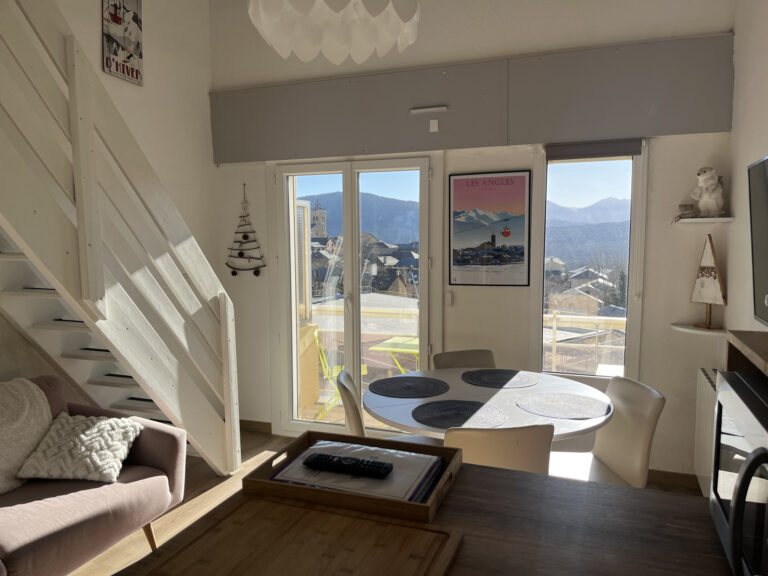 PIED DES PISTES APPARTEMENT AVEC GARAGE – 2 pièces – 1 chambre – 36 m²