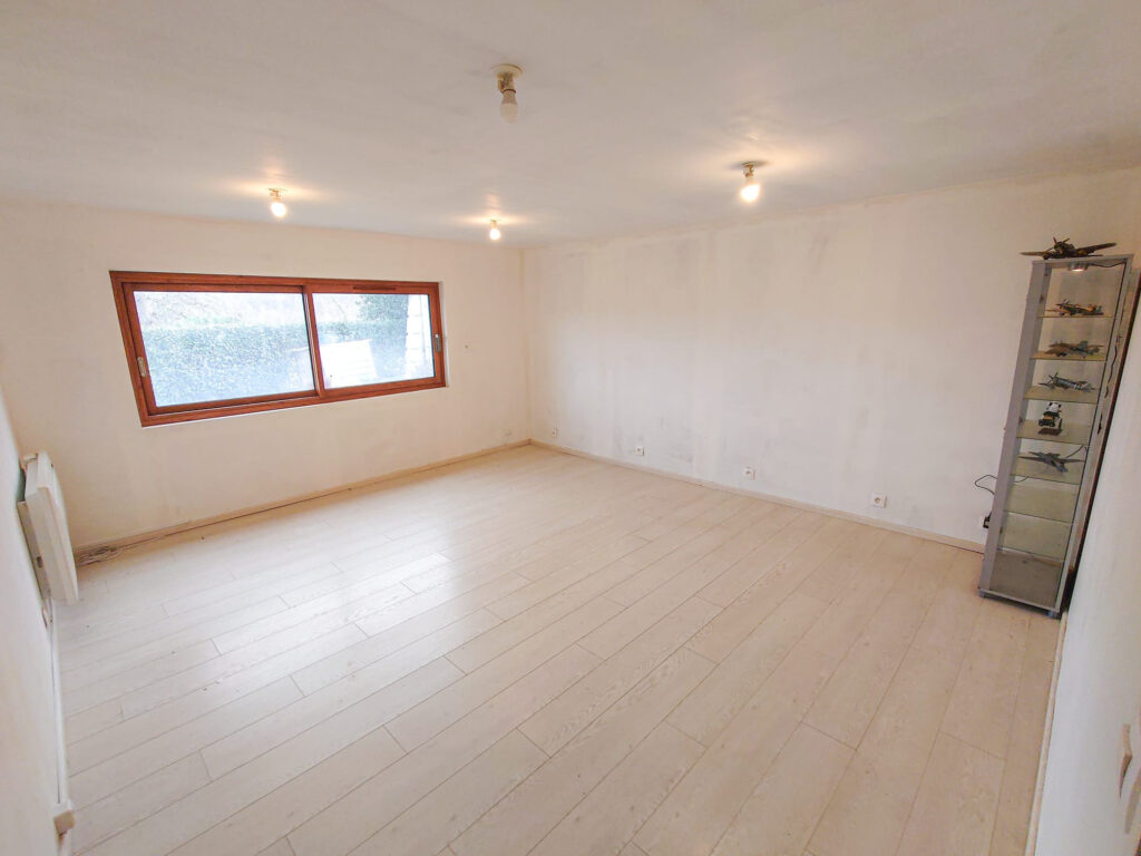 Maison dans un magnifique village des Pyrénées  – 6 pièces – 4 chambres – 132 m²