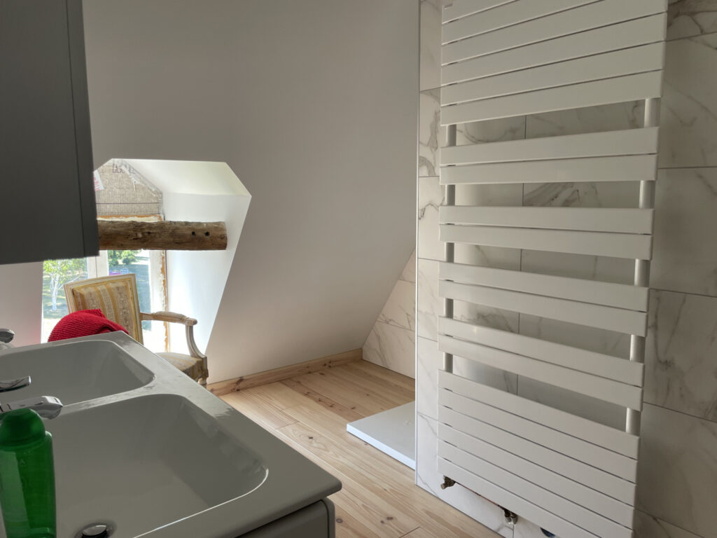 Maison DAMPIERRE EN BRAY  – 8 pièces – 4 chambres – 211 m²