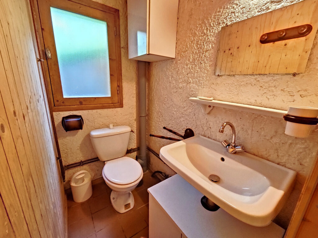 Chalet avec magnifique vue sur la montagne – 4 pièces – 3 chambres – 60 m²