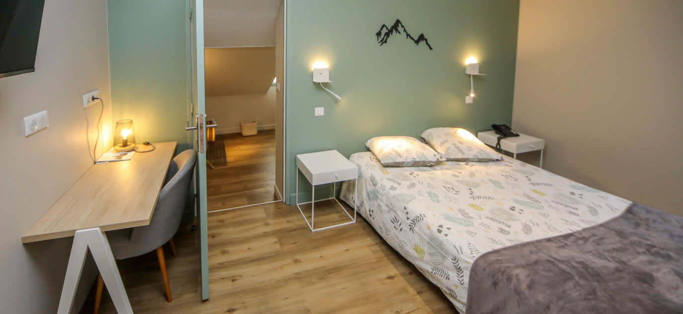 Activité hôtellerie restauration à développer dans les Haut – 15 pièces – 10 chambres – 650 m²