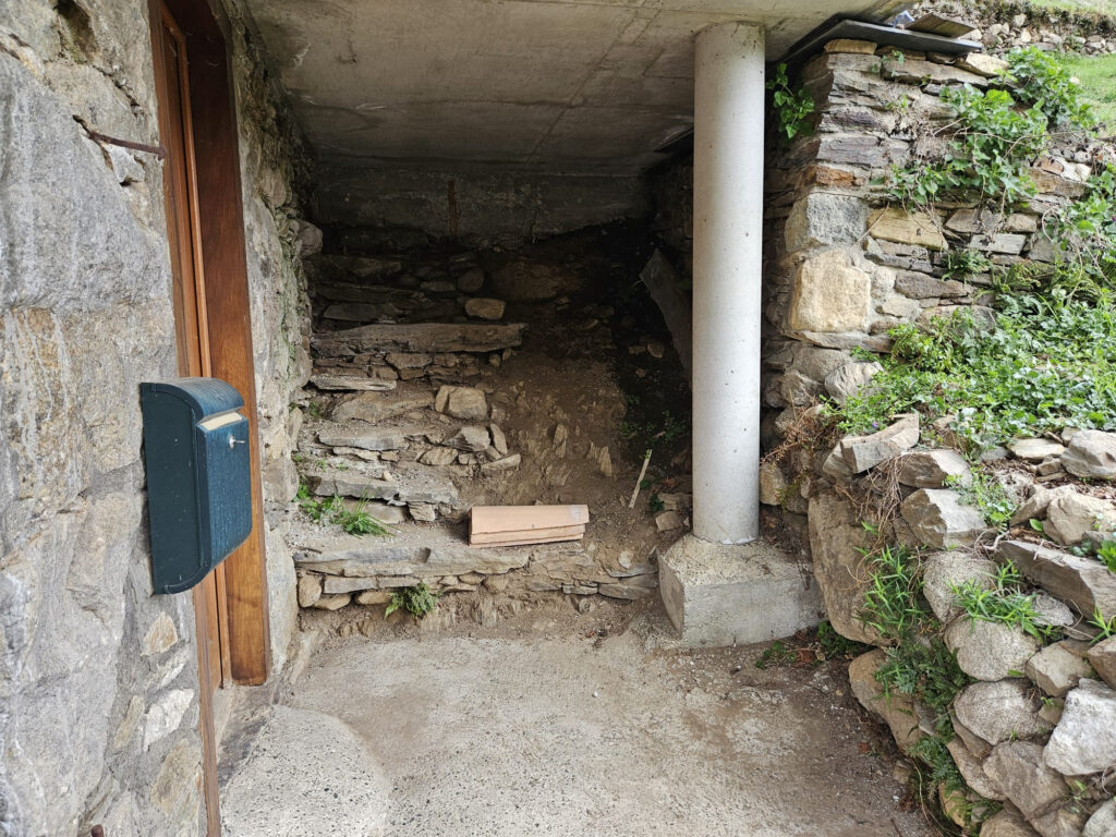 Grange aménagée avec magnifique vue sur la vallée – 3 pièces – 2 chambres – 57 m²