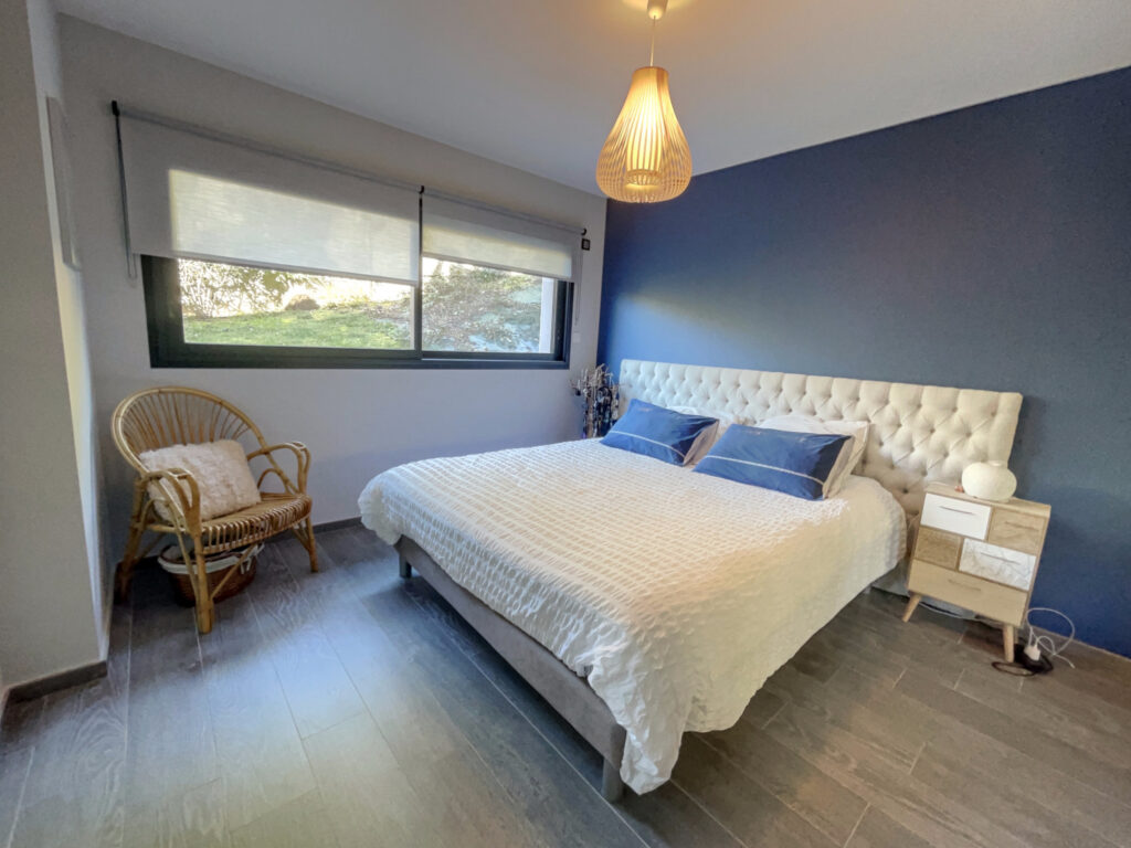 Aix les bains Appartement de 122 m2 face au lac avec terrass – 4 pièces – 2 chambres – 122 m²