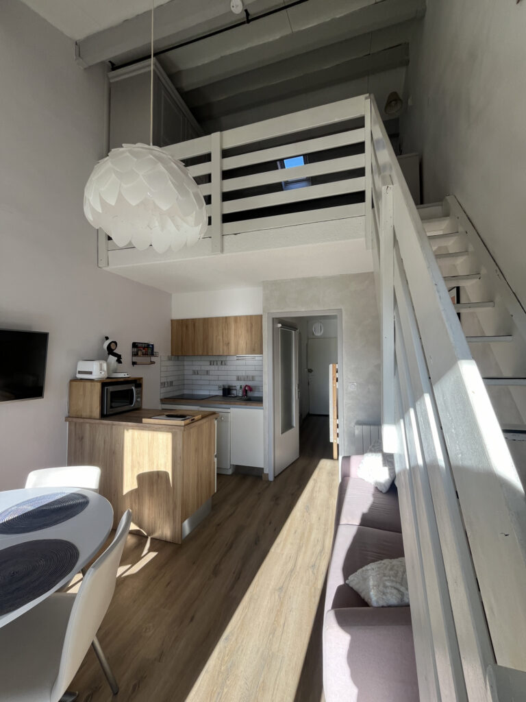 PIED DES PISTES APPARTEMENT AVEC GARAGE – 2 pièces – 1 chambre – 36 m²