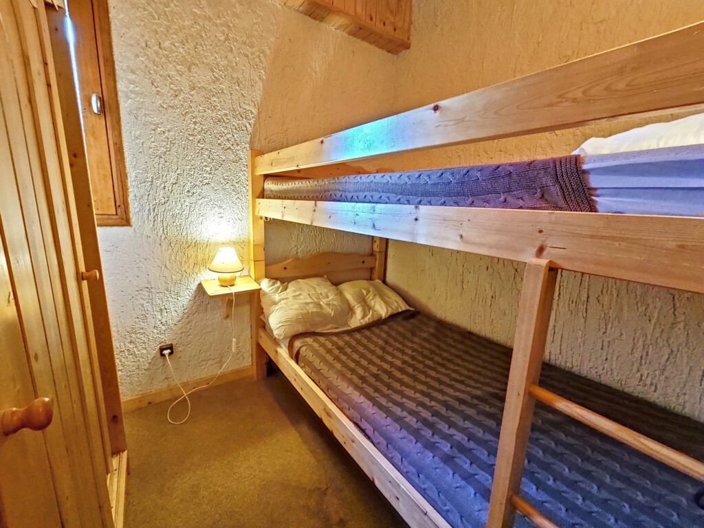 Chalet avec magnifique vue sur la montagne – 4 pièces – 3 chambres – 60 m²