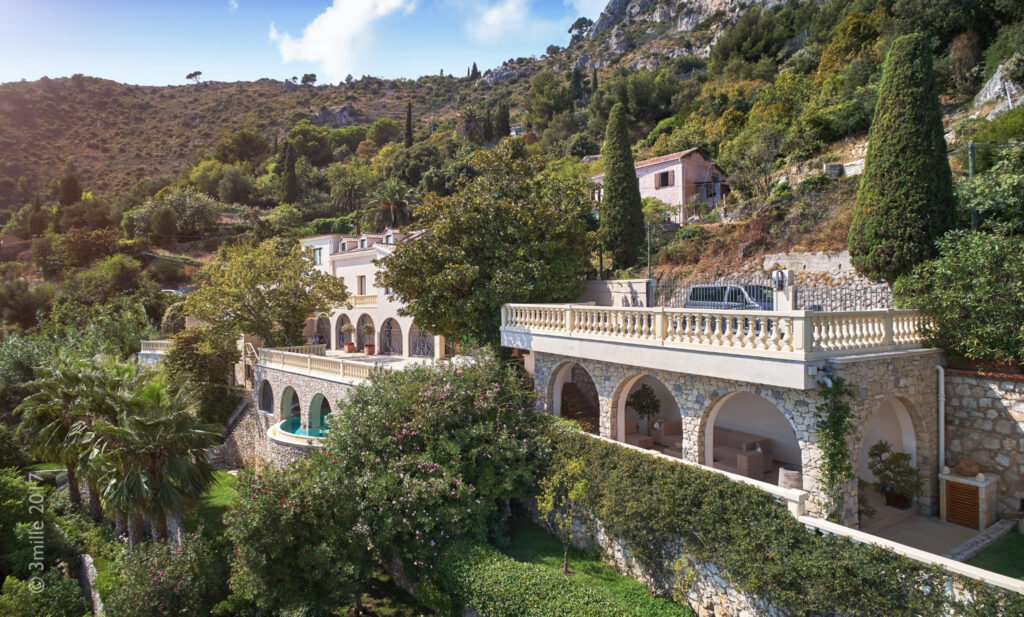 Somptueuse villa vue mer  – 7 pièces – 5 chambres – 550 m²