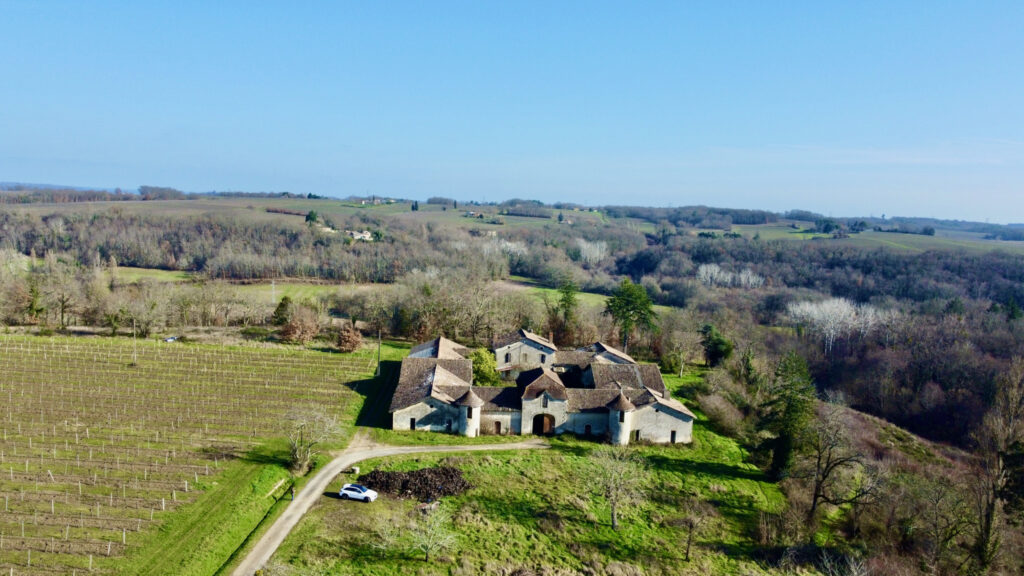 Propriété XIXe à restaurer  – 12 pièces – 6 chambres – 400 m²