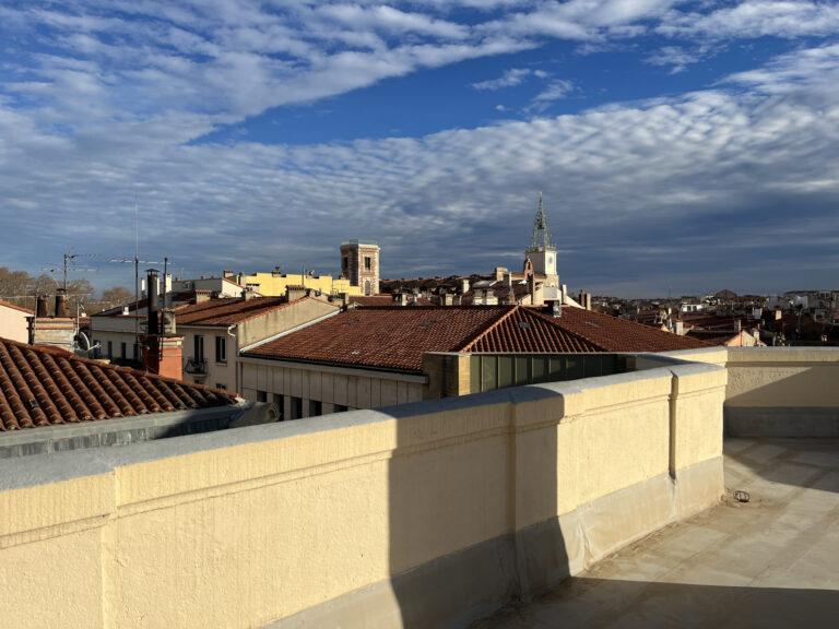 APPARTEMENT BOURGEOIS F3/4 – 4 pièces – 2 chambres – 96 m²