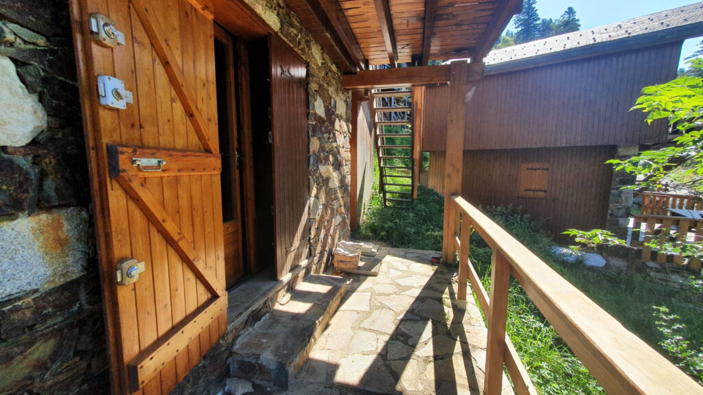 Chalet avec magnifique vue sur la montagne – 4 pièces – 3 chambres – 60 m²