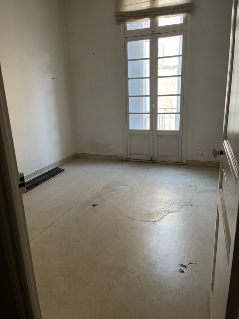 APPARTEMENT BOURGEOIS F3/4 – 4 pièces – 2 chambres – 96 m²