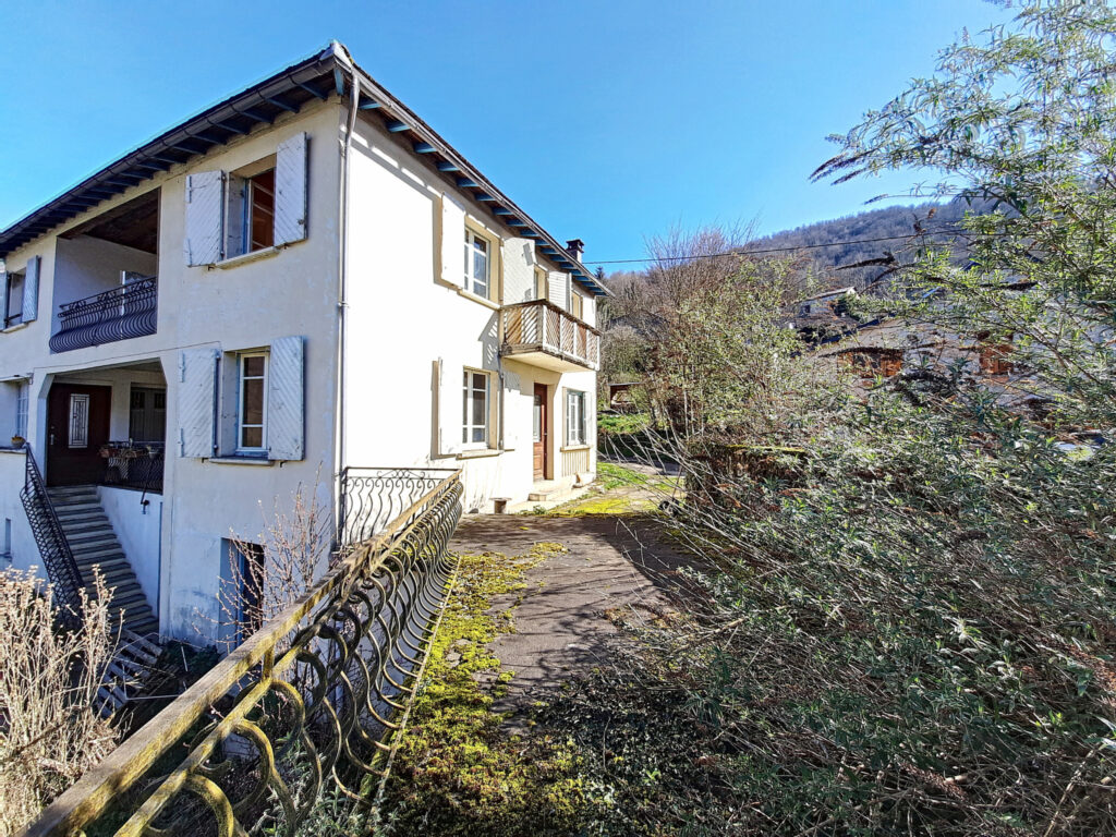 Maison 2 chambres avec vue sur les montagnes  – 3 pièces – 2 chambres – 63 m²