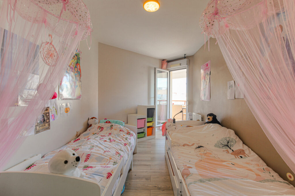 Spacieux appartement 4 pièces  – 4 pièces – 3 chambres – 88.6 m²