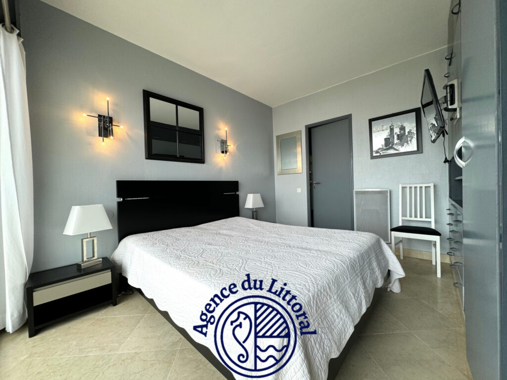 St Georges de Didonne, pleine vue mer, très bel appartement – 4 pièces – 3 chambres – 124.21 m²