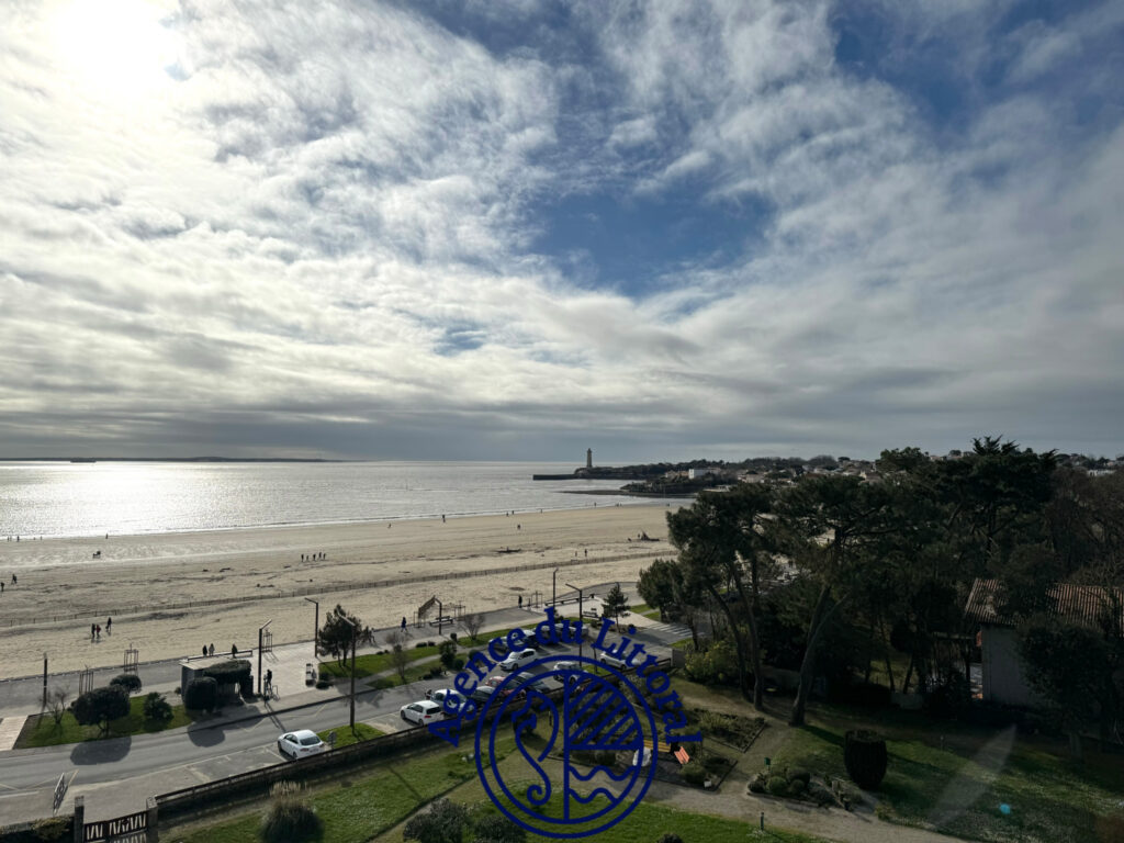 St Georges de Didonne, pleine vue mer, très bel appartement – 4 pièces – 3 chambres – 124.21 m²
