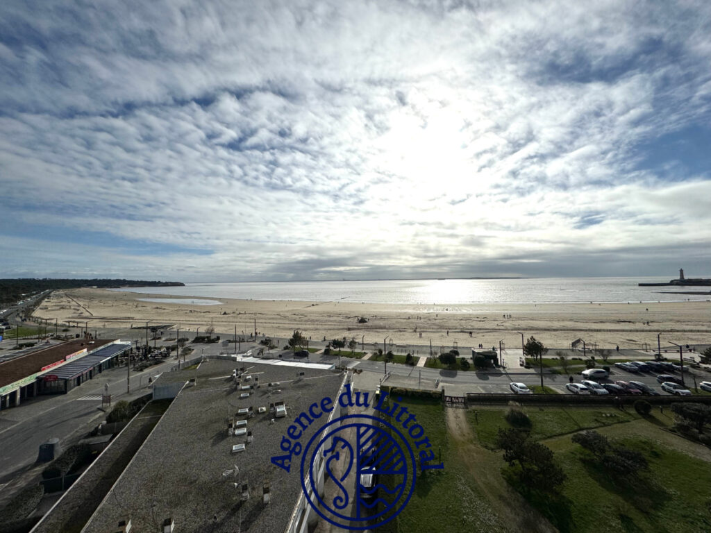 St Georges de Didonne, pleine vue mer, très bel appartement – 4 pièces – 3 chambres – 124.21 m²