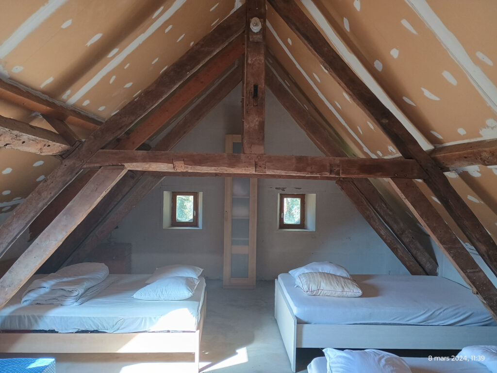 AISNE SAINT-ALGIS Ancien moulin avec étang  – 7 pièces – 4 chambres – 199 m²