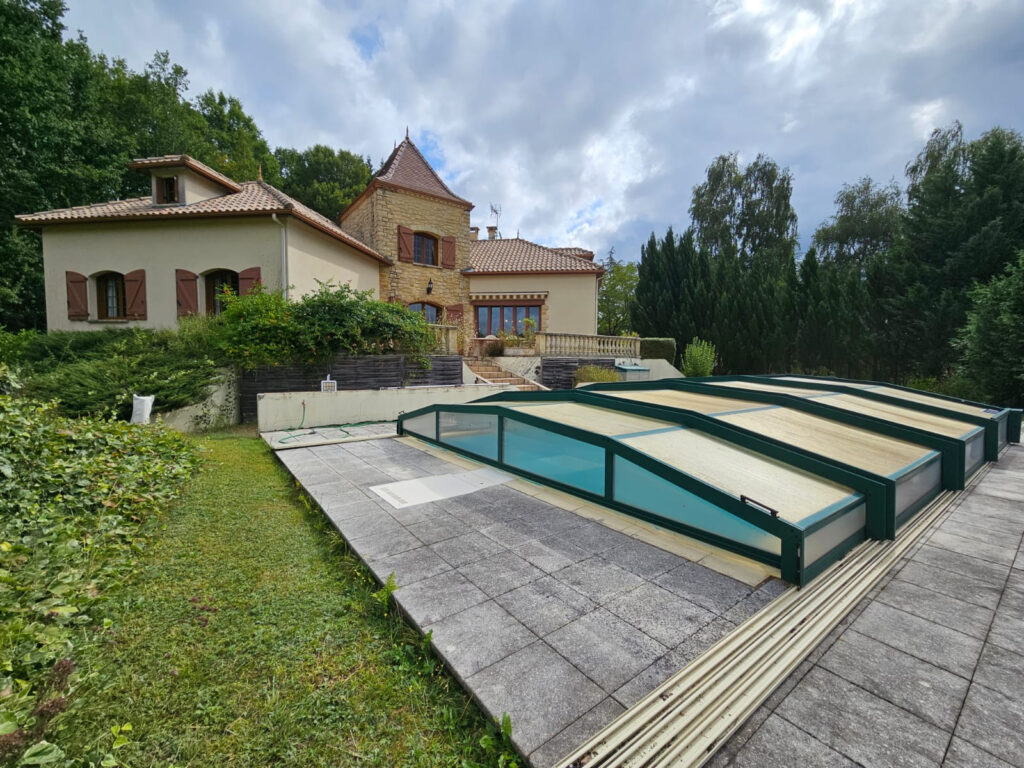Maison 5 Pièces 171m2 Piscine Couverte – 5 pièces – 4 chambres – 171.29 m²